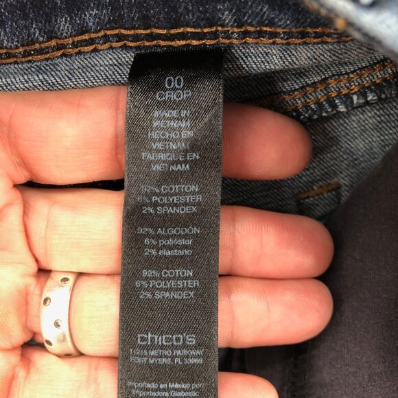 Chicos Jeans Womens 00 US 2 Blue So Slimming Medium Wash Denim Girlfriend Crop - Picture 6 of 12